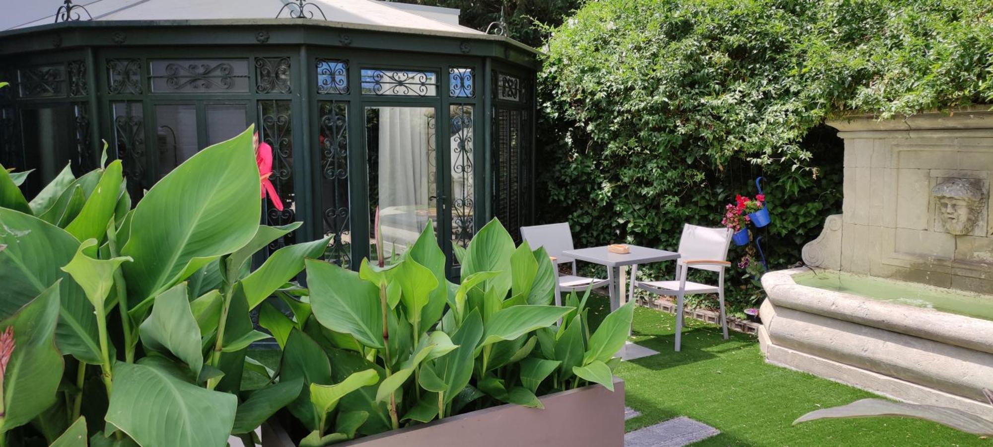 לינה וארוחת בוקר אלס Les Jardins De La Fontaine מראה חיצוני תמונה
